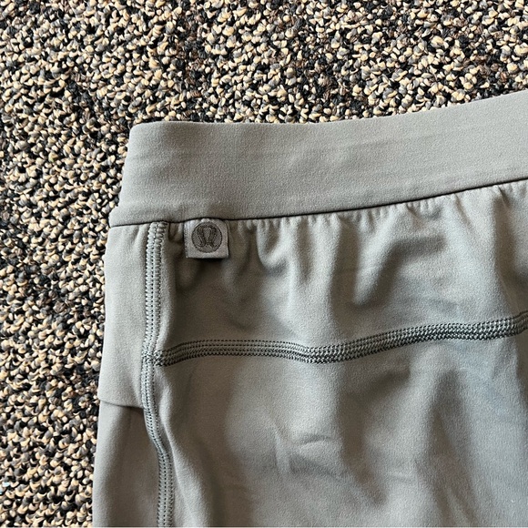 Lululemon Lab Nulu Relaxed-Fit Yoga 9” Shorts - Picture 6 of 8